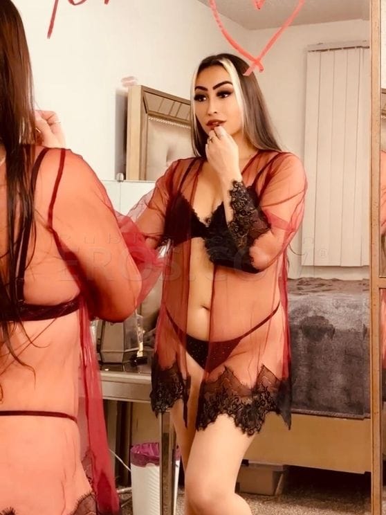 Elena Mae