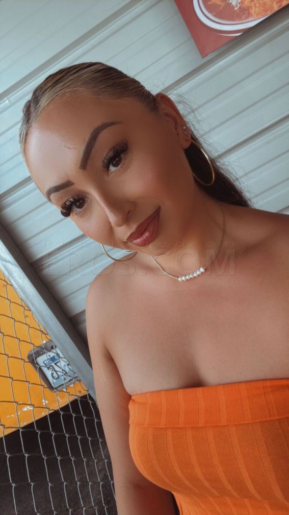 Elena Mae — photo 3