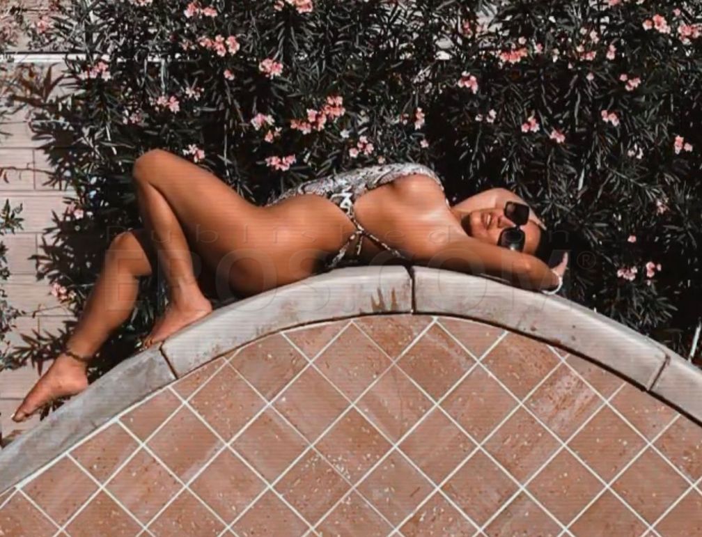 Isabella — photo 2