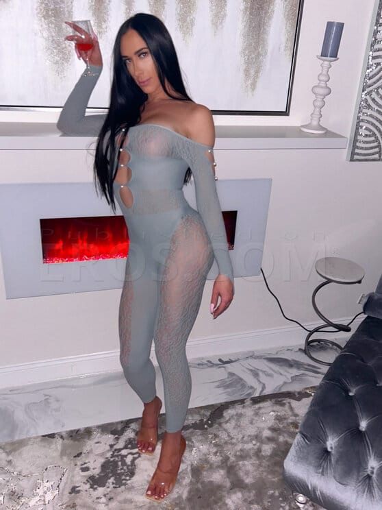 TS Leah