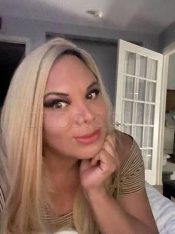 TS Capucine Massage