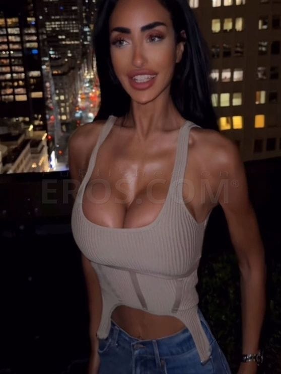 Amanda Nixxon - Manhattan