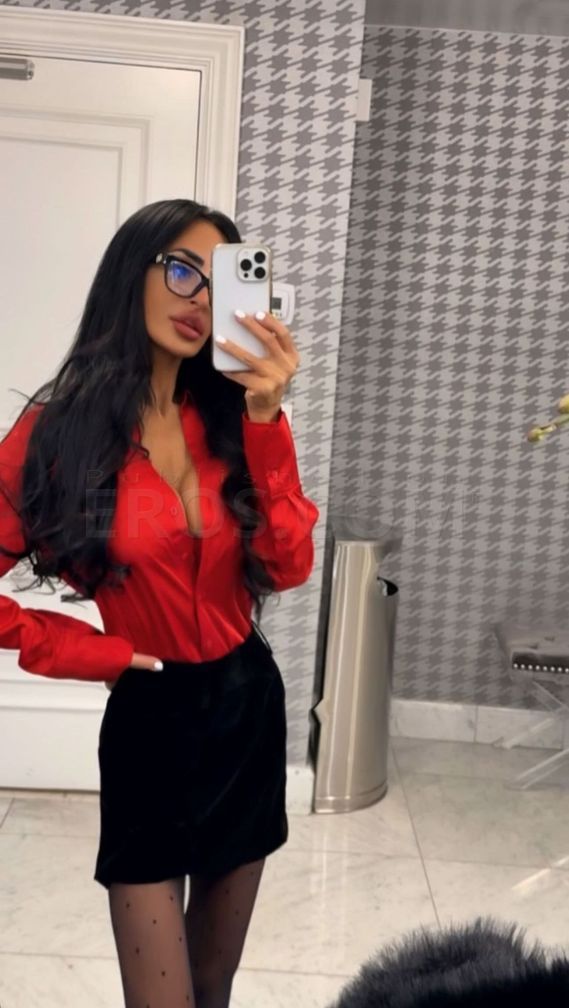 Amanda Nixxon - Manhattan