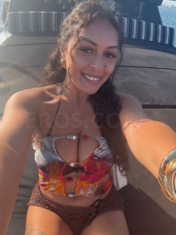 Melanie — photo 5