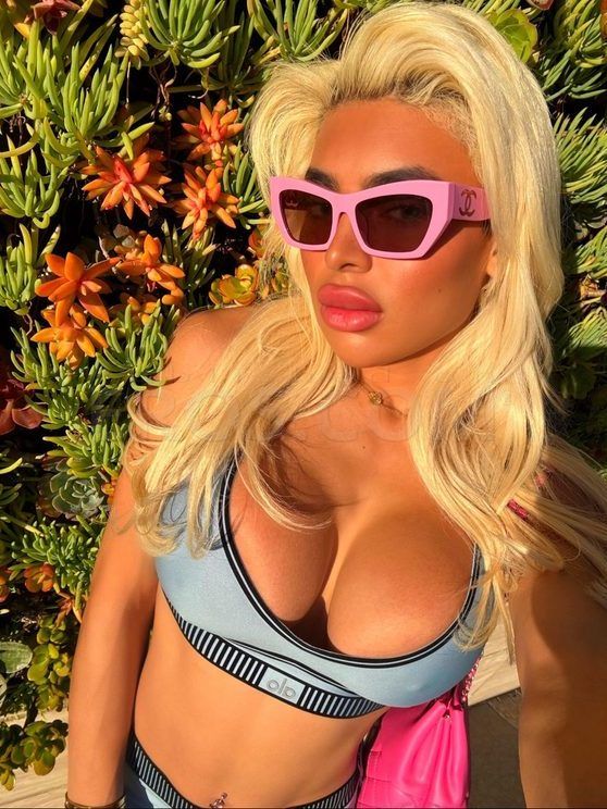 TS KYLIE