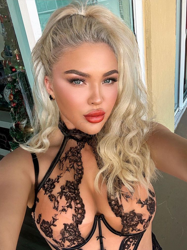 VIP Anna your dreams in Denver