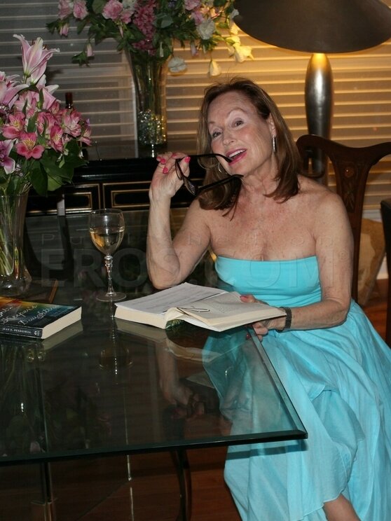 MATURE SENSUAL Sandy