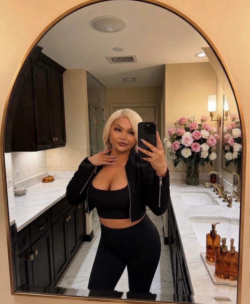 Ivy Monroe — photo 8