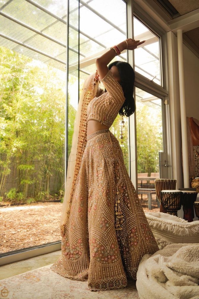 Aish — photo 1