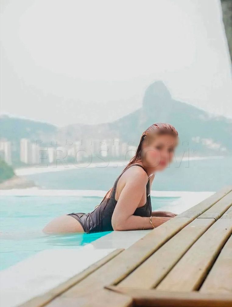 ELLE BRAZIL - NOVI — photo 2