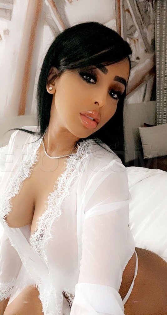 East Indian mixed Riya