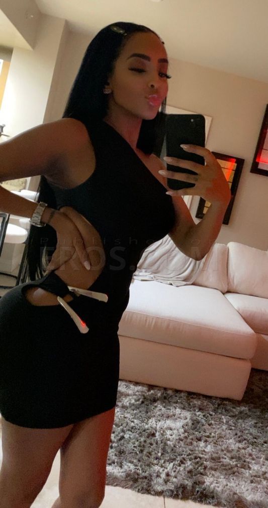 East Indian mixed Riya