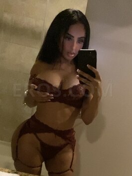 East Indian mixed Riya