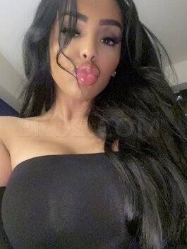 East Indian mixed Riya