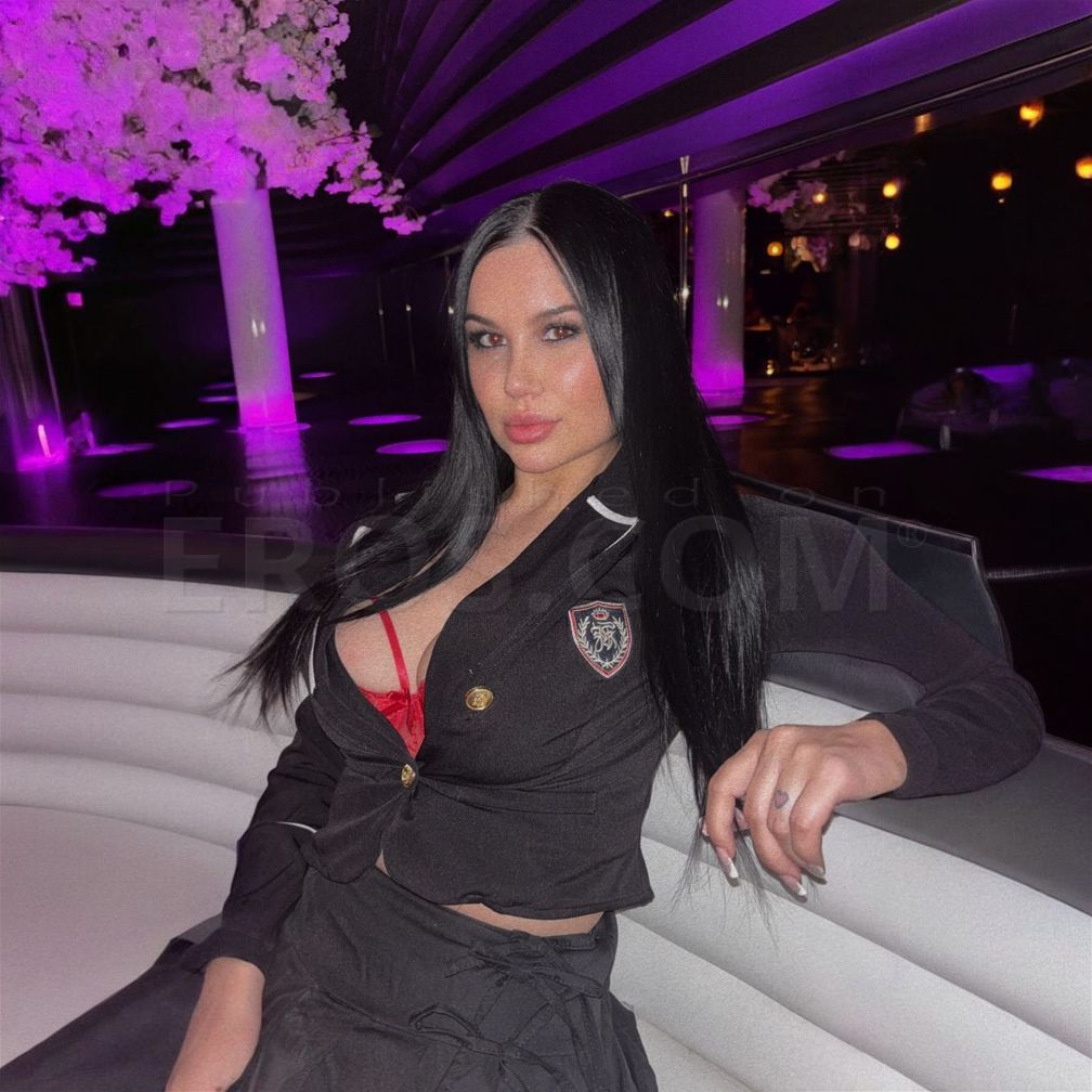 Kylie — photo 8