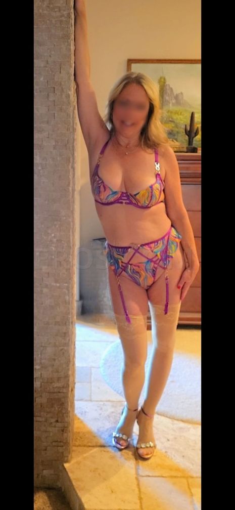 Aimee — photo 6