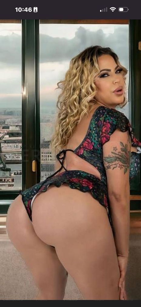 Julianna Vega — photo 3