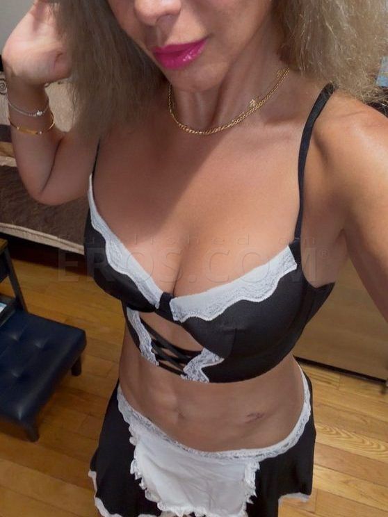 Edina Hot