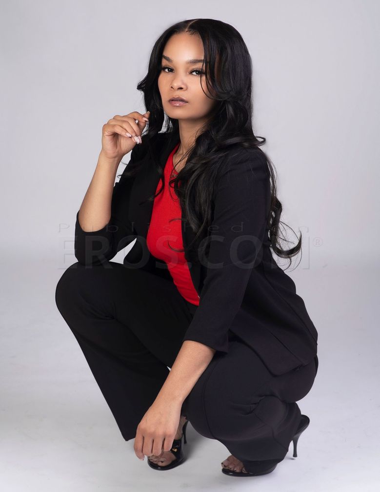 Veronica — photo 3
