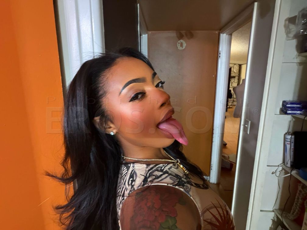 VIP Mya