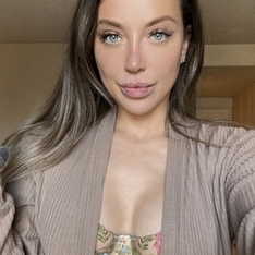 Riana KING OF PRUSSIA — profile photo