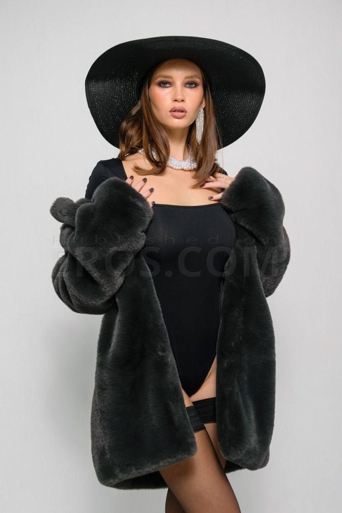 Arina — photo 3