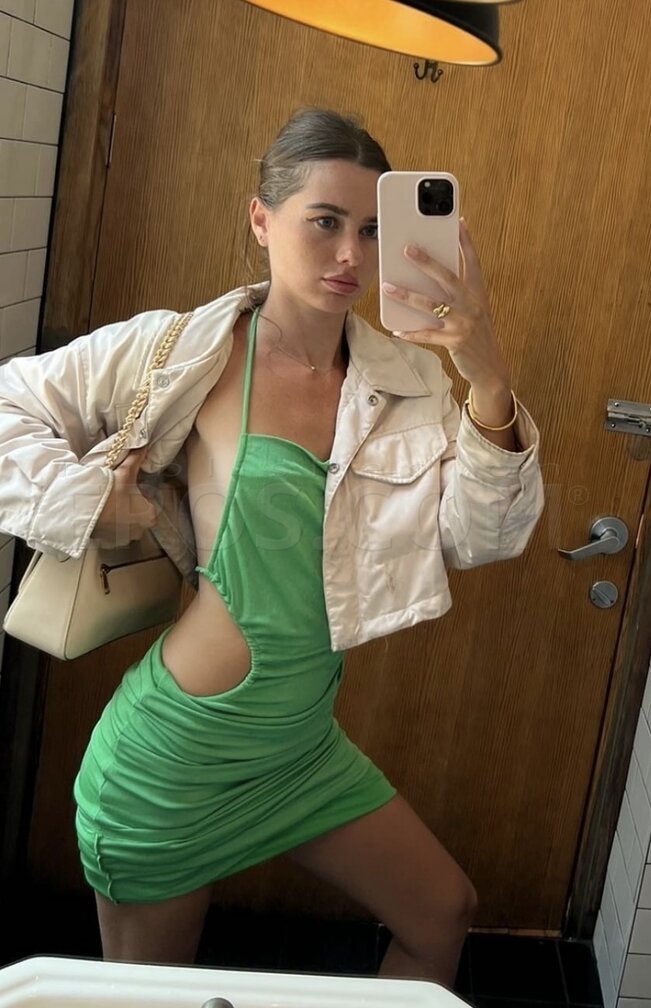 Kayla — photo 3