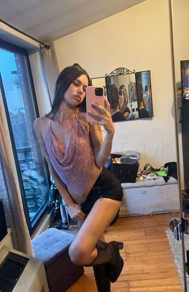 Kayla — photo 6