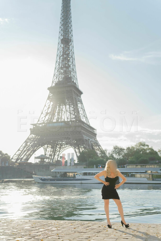 VIP Alexandra Marie Majesty