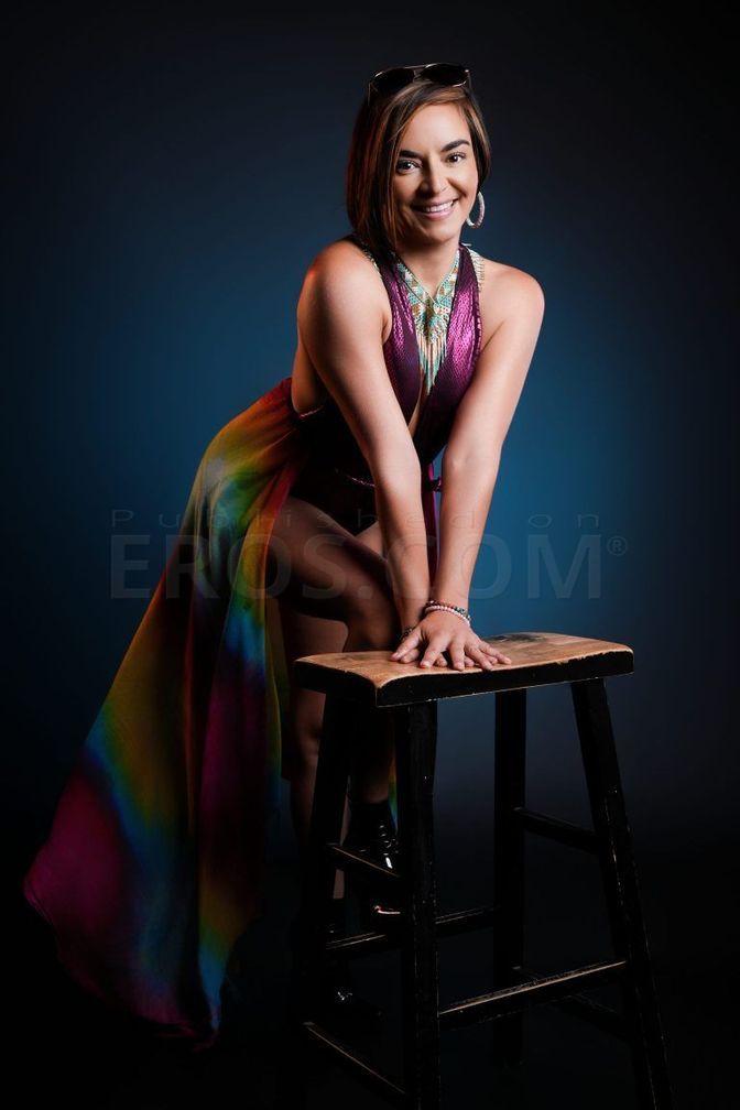 Angela — photo 3