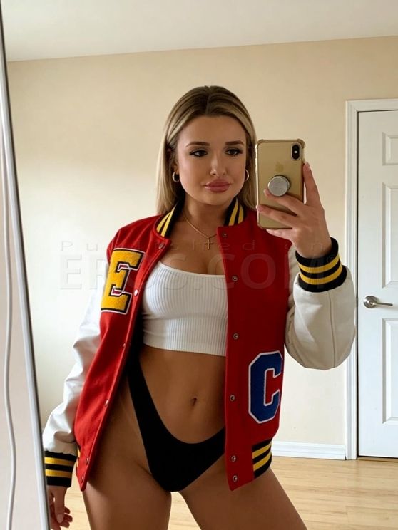 College Girl Peyton