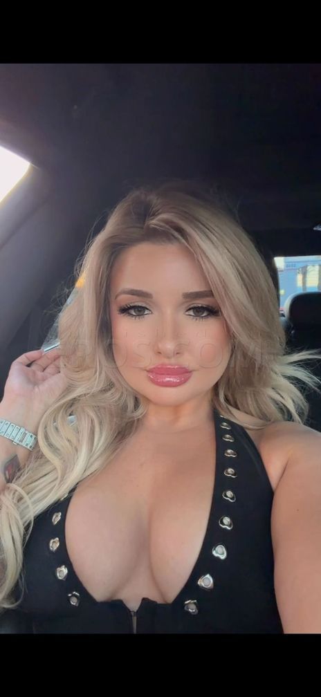 College Girl Peyton — photo 6