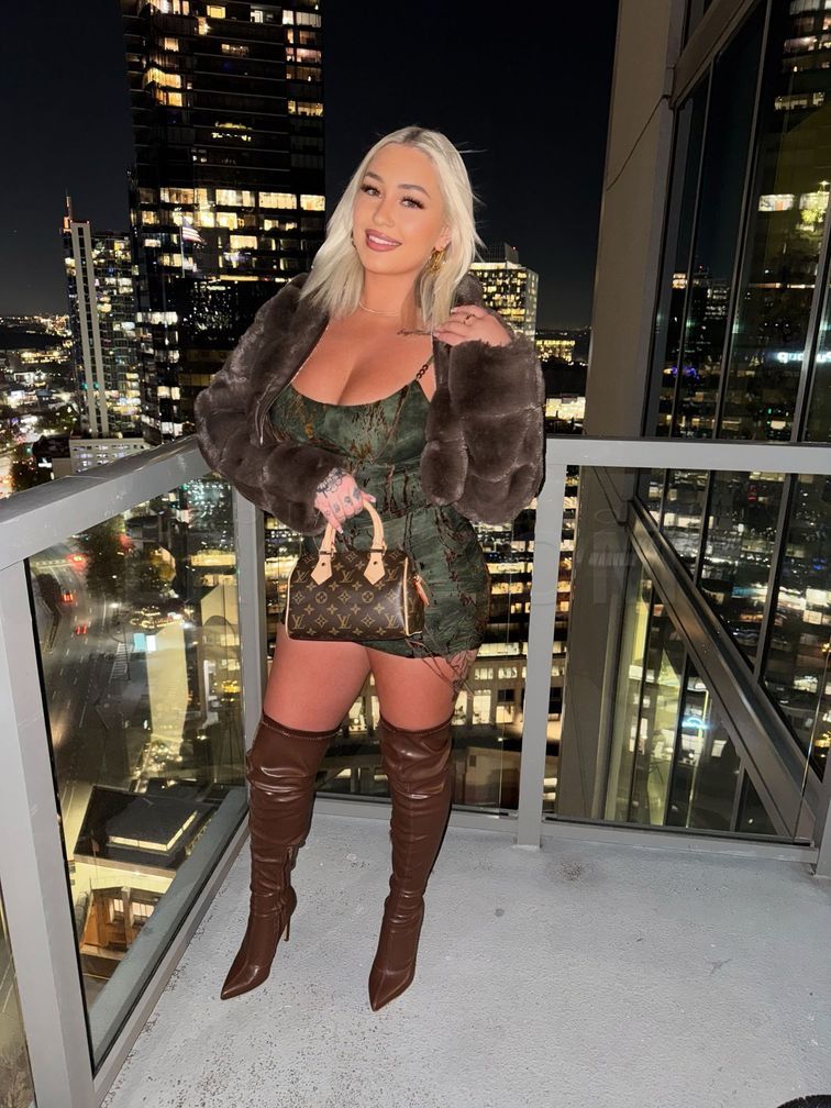 Chloe