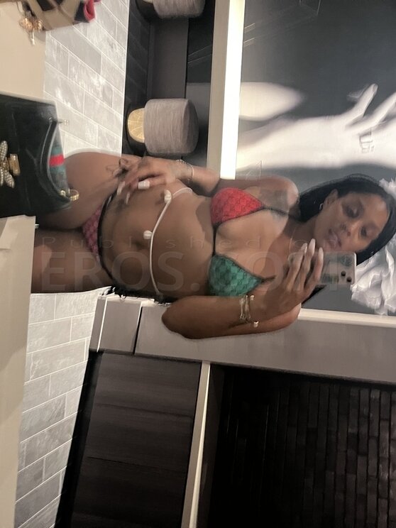 Aury Amayah De la Cruz