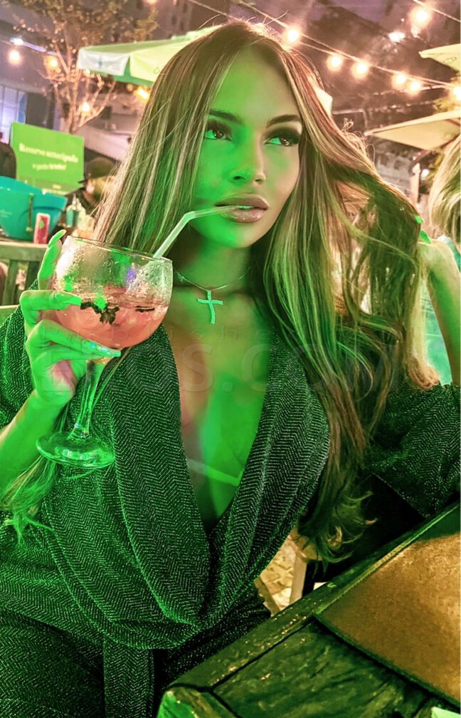 Victoria Garcia — photo 2