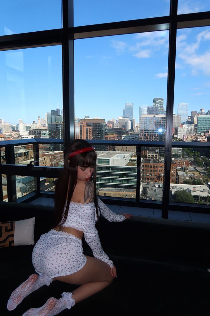 CAMILA — photo 5