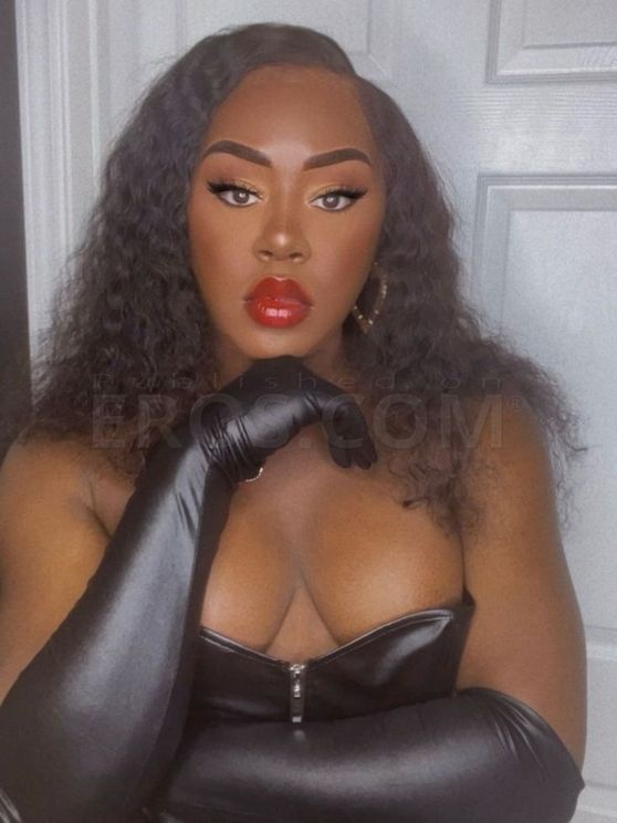 TS Goddess Milan