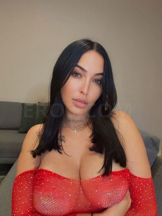 Mia