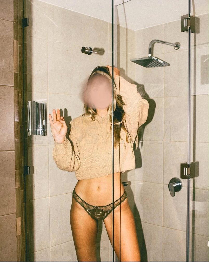 Anika — photo 2