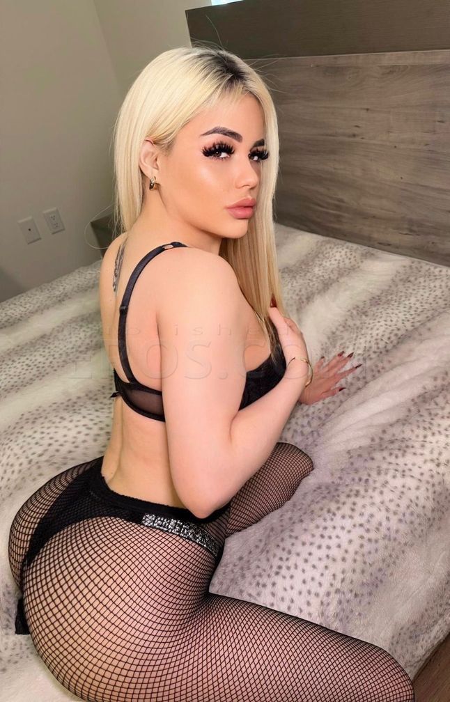 Amber — photo 3