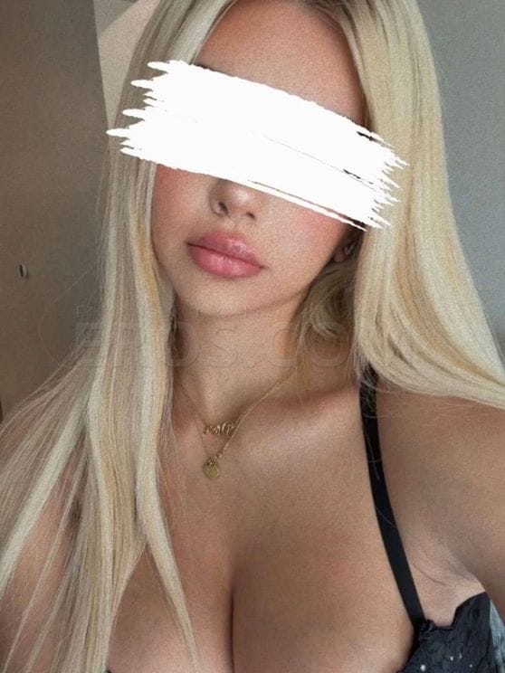 Madelyn London
